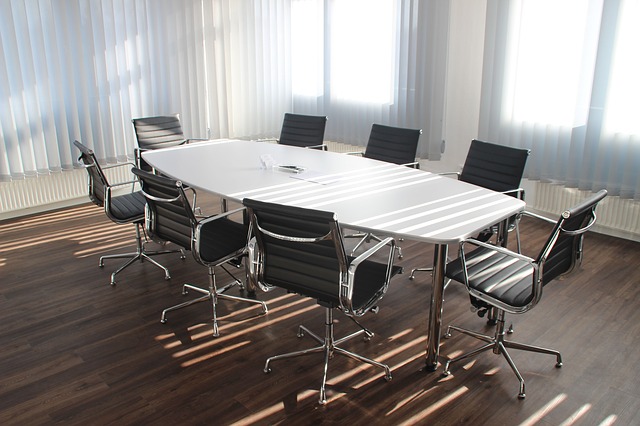 Moderner Meetingraum